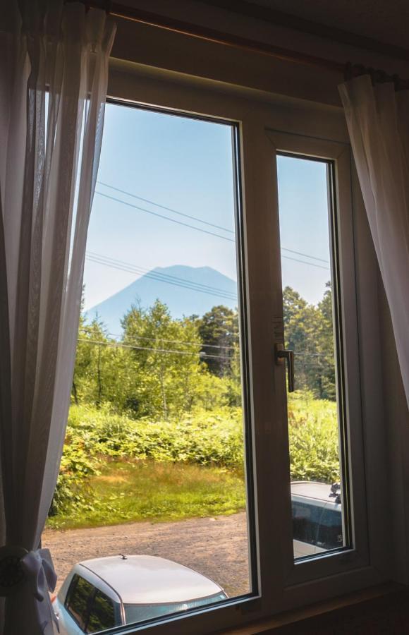 Niseko Ski Lodge - Higashiyama المظهر الخارجي الصورة