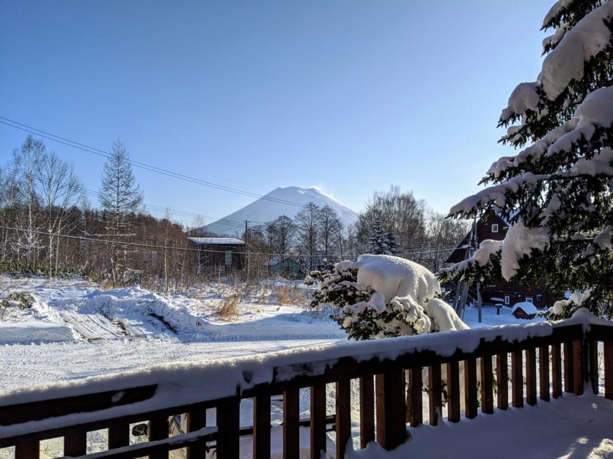 Niseko Ski Lodge - Higashiyama المظهر الخارجي الصورة